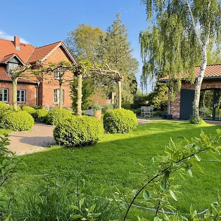 Vier Апартаменты *